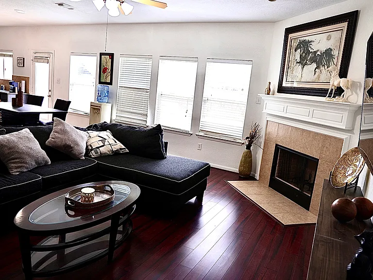 6426 Star Shadow Ln — Photo 7