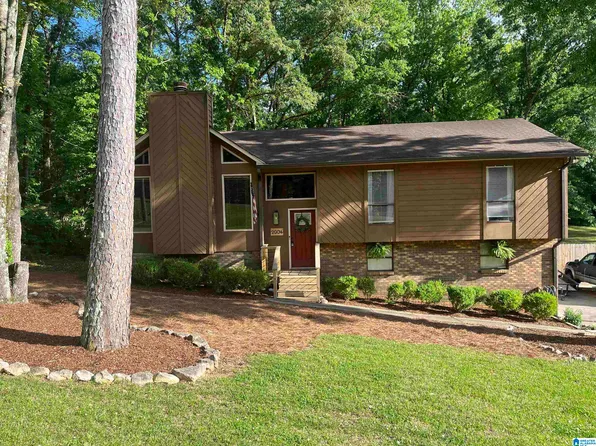 2004 1st Ave W, Maylene, AL 35114