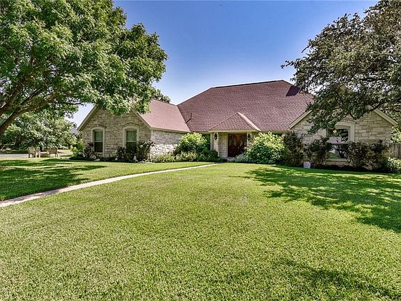 4th image of 3201 Oak Bend Dr