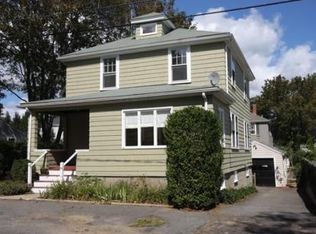 15 Roosevelt Ave, Marblehead, MA 01945