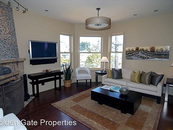 4th image of 1205 Noe St