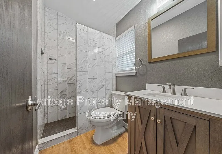 719 Eagle Trl — Photo 17