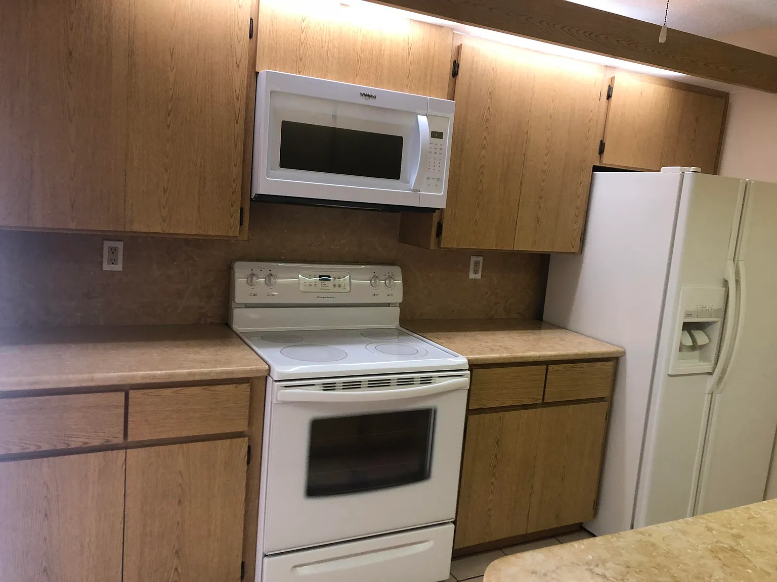 2 bed, 2.5 bath, 1236 sqft, $2,200 — Photo 4