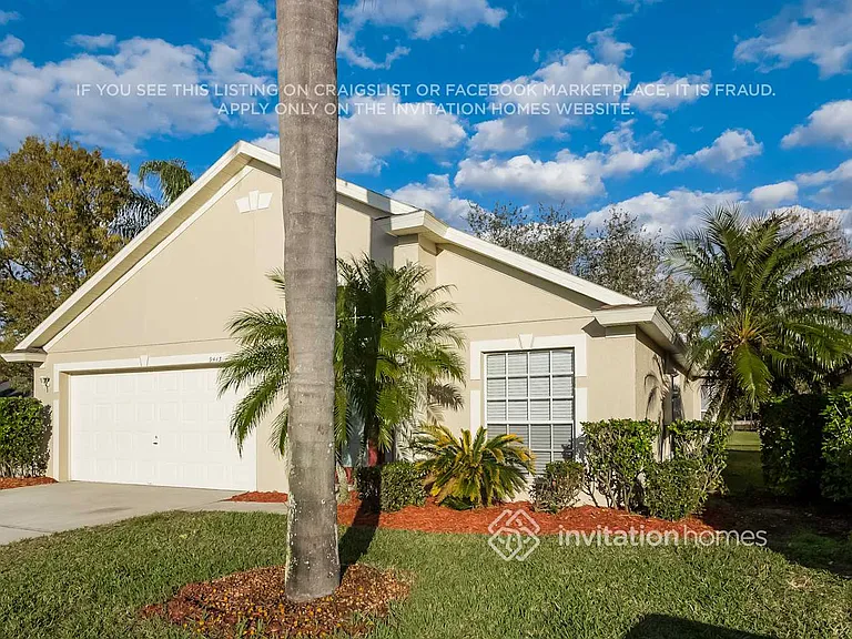 9413 Southern Garden Cir — Photo 2