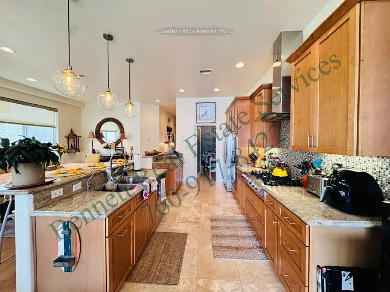 4527 Cove Dr #101 — Photo 6
