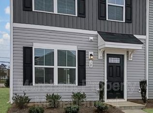 18 Pine Thicket Dr, Greenville, SC 29617