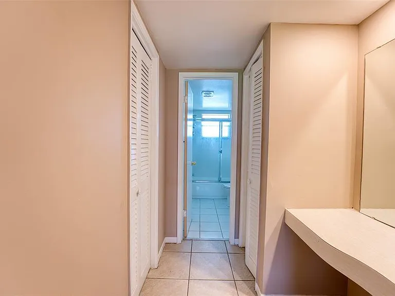 4700 Washington St #105 — Photo 10