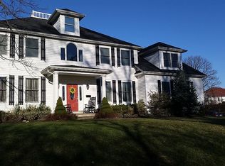 26 Navesink Dr, Monmouth Beach, NJ