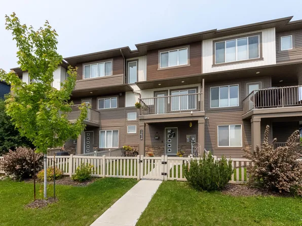 19606 27th Ave NW, Edmonton, AB T6M 0X2