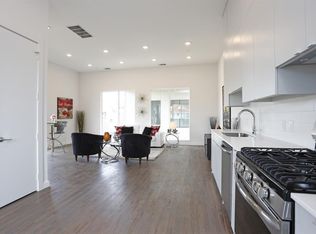 Townhomes on Bennett, Dallas, TX 75206