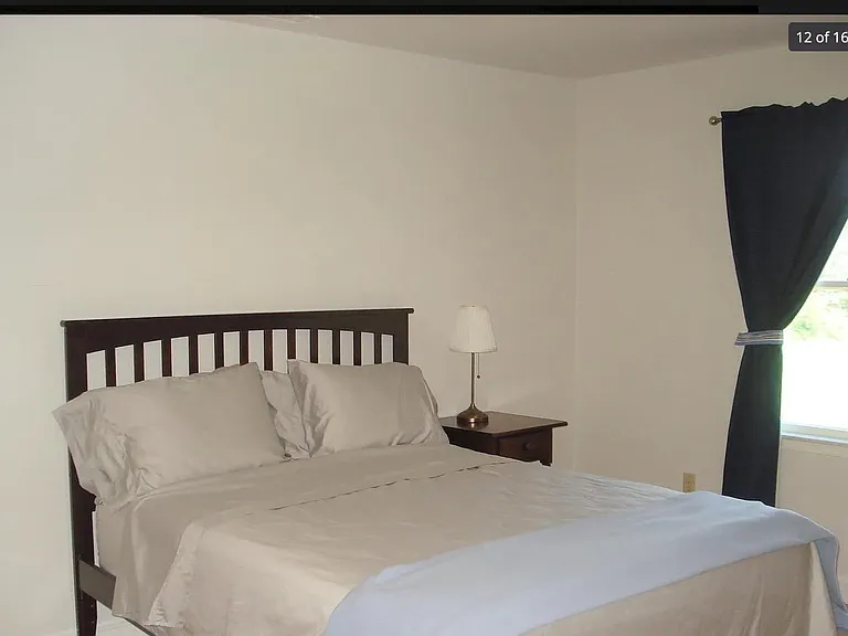 308 Cove View Dr — Photo 4