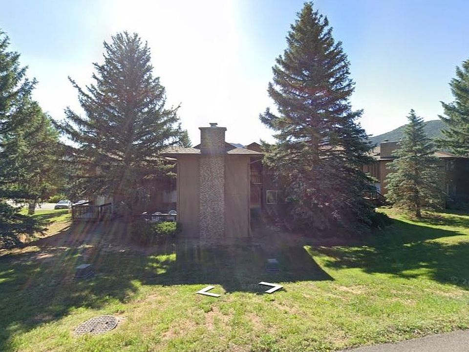1st image of 1121 Fairway Club Cir #A5