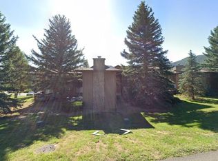 1121 Fairway Club Cir #A5, Estes Park, CO 80517