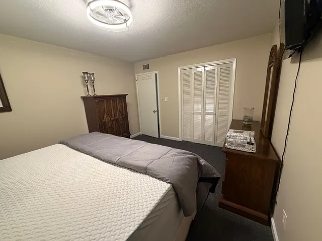 3812 Country Club Rd #E — Photo 18
