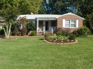 205 Ward Dr, Hampton, VA 23669