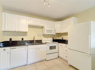 110 Copper St, Henderson, NV 89015