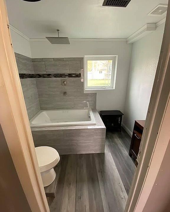 1st image of 419 Tyra Dr