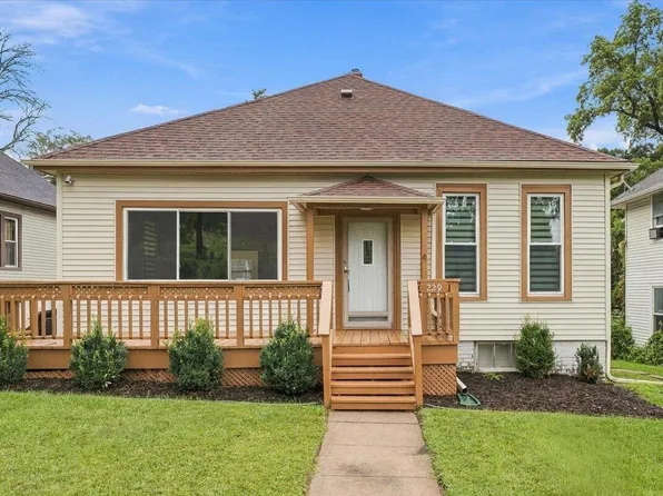 229 Lafayette Ave, Council Bluffs, IA 51503