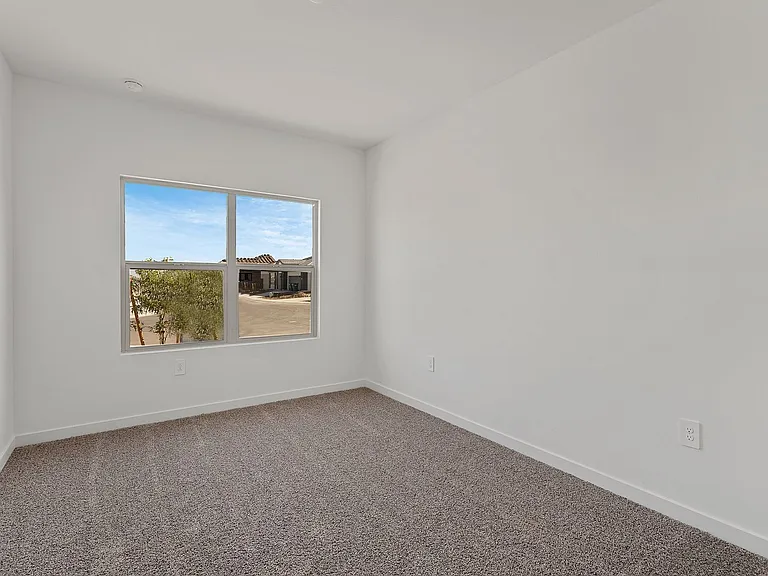 12417 W Old Farm Dr — Photo 30