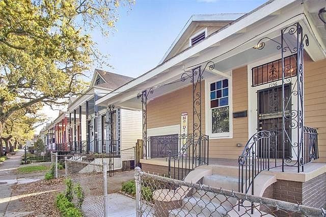 1st image of 1936 Elysian Fields Ave