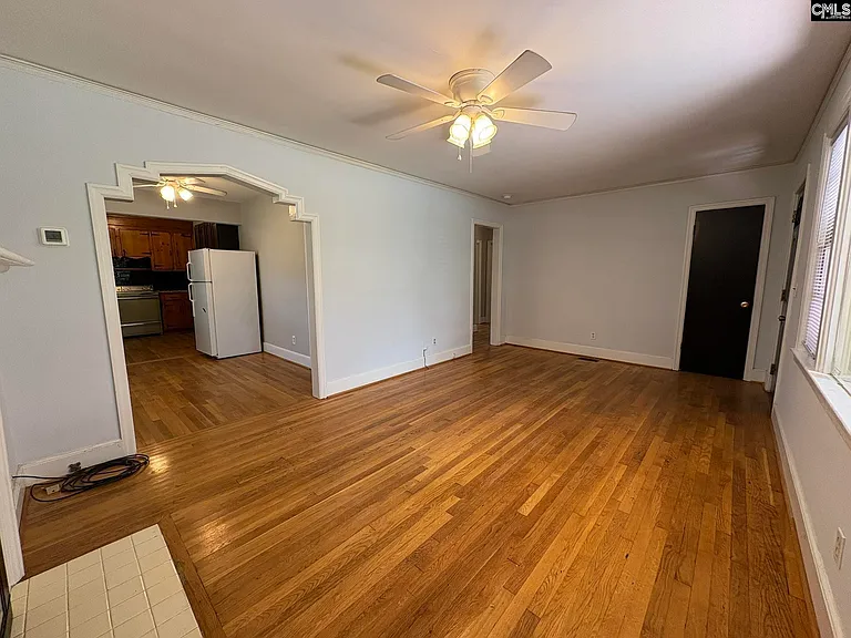 1047 S Holly St — Photo 7