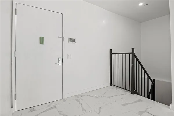 Rented by Compass | media 17