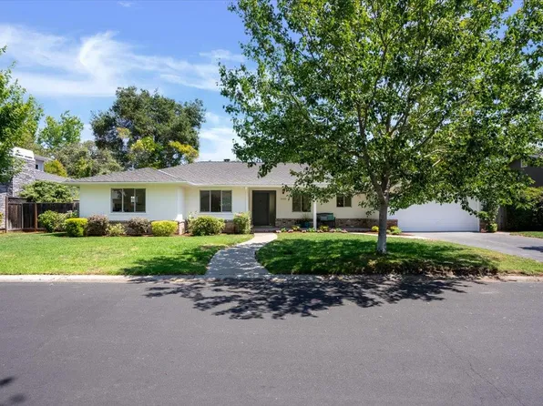 1035 Atkinson Ln, Menlo Park, CA 94025