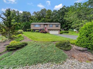 1020 Birch St, Dallas, PA 18612