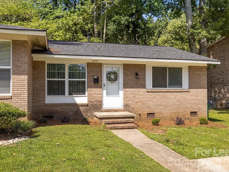3315 Erskine Dr — Photo 1