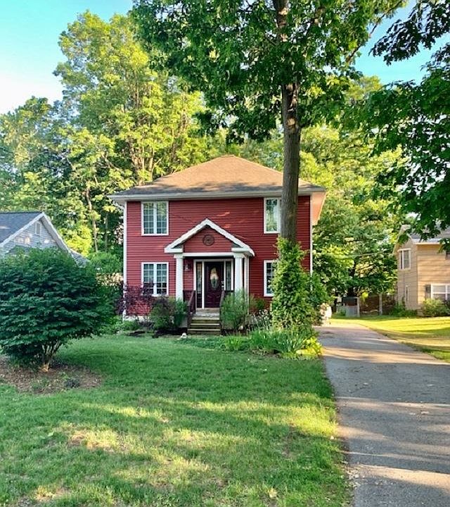 1st image of 58 William St