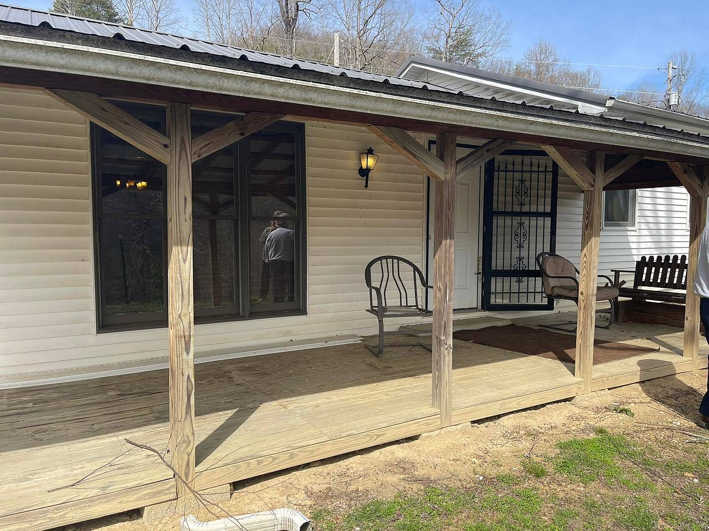 2181 Amburgey Rd, Booneville, KY 41314 | Zillow