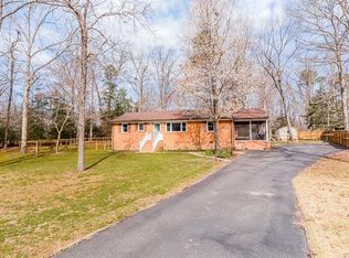 100 Riva Ridge Cir, Sandston, VA 23150