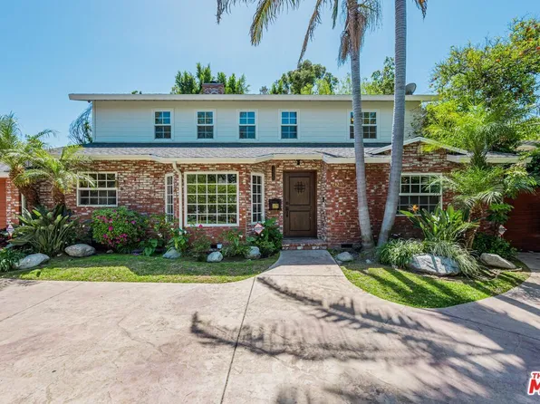 13230 Hesby St, Sherman Oaks, CA 91423