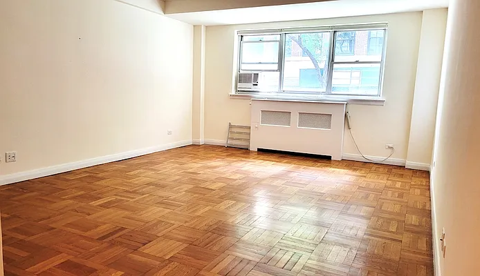 Rented by Pinnacle City Living | media 10