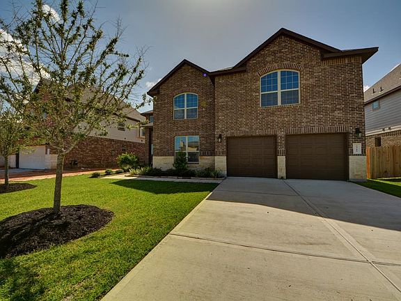 3rd image of 3315 Emerald Valley Dr