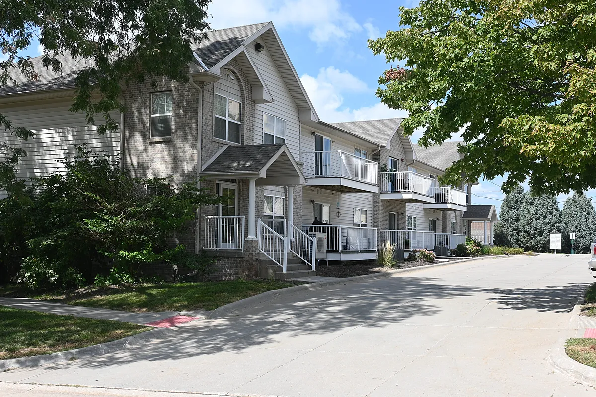Building Photo - 13122 N St