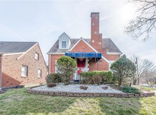 1071 Greentree Rd, Pittsburgh, PA 15220