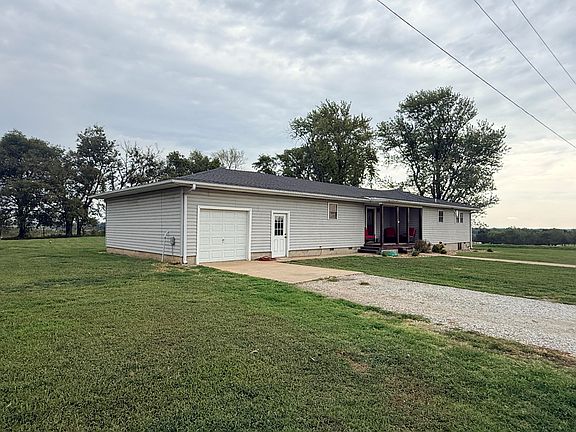 4th image of 8533 S 4470th Rd