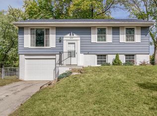 6537 Mosswood Ln NE, Cedar Rapids, IA 52402