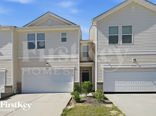 2076 Cypress Village Dr NW, Concord, NC 28027