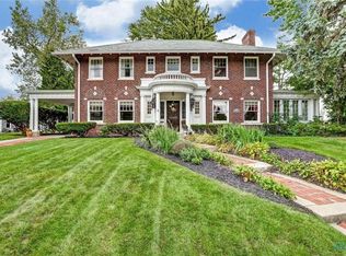 2102 Shenandoah Rd, Toledo, OH 43607