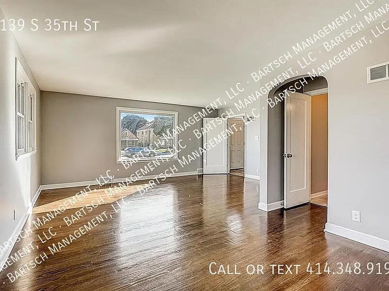 3139 S 35th St — Photo 2
