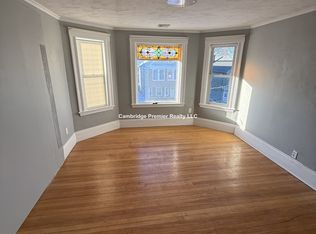 12 Quincy St #2, Medford, MA 02155