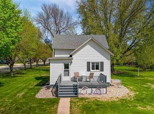 501 Central Ave S, Mapleton, MN 56065