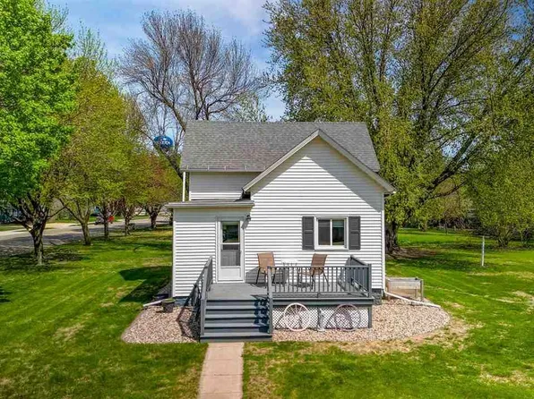 501 Central Ave S, Mapleton, MN 56065