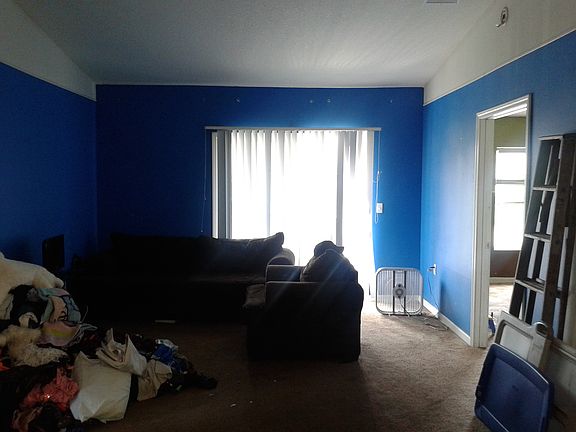 5th image of 5101 Playpen Dr #9