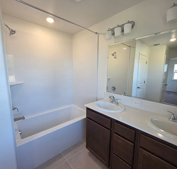 2386 Satin Leaf Ct — Photo 5