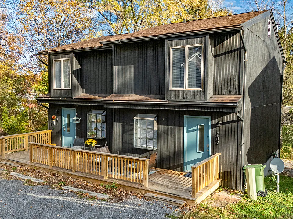 284 Randolph St