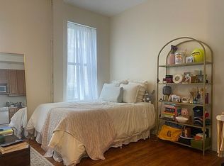 300 E 81st St APT 1B, New York, NY 10028