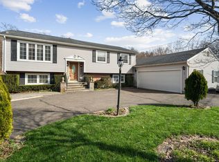 225 Union City Rd, Naugatuck, CT 06770